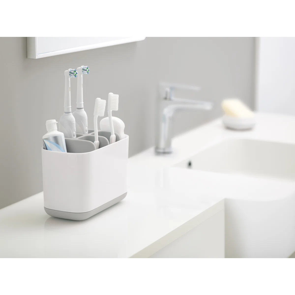 Joseph Joseph EasyStore Large Toothbrush Holder - Image 2